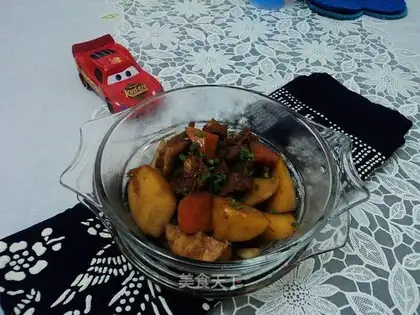 braised pork and potato