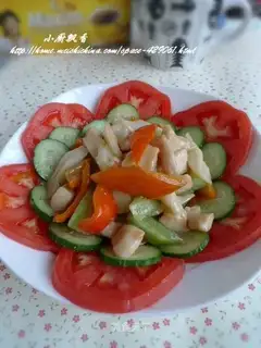 stir-fried diced chicken with lotus root and cucumber