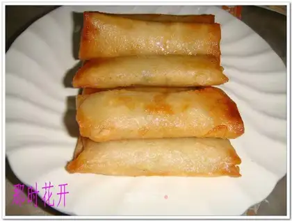 Three fresh spring rolls