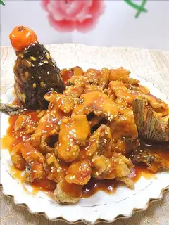 Sweet and sour grass carp