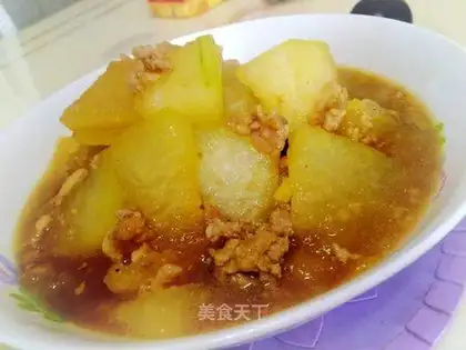 Braised white gourd with minced pork