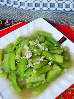 Garlic towel gourd