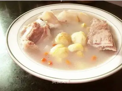 Chestnut Huaishan Pork Bone Soup