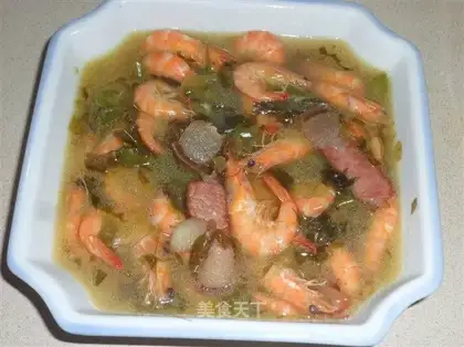 Shrimp in soup