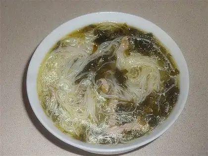 Pork Shredded Rice Noodles with Vegetables