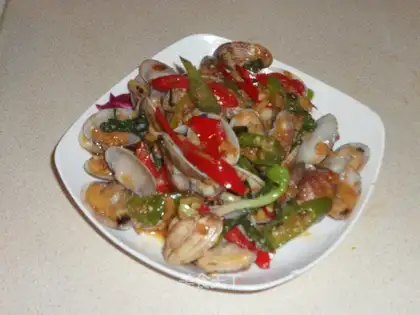 Garlic clams