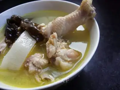 Potato and chicken stew