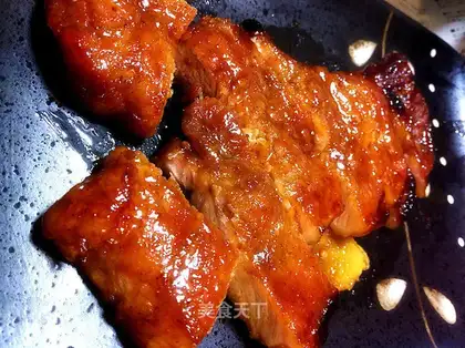 Plum meat with wax juice