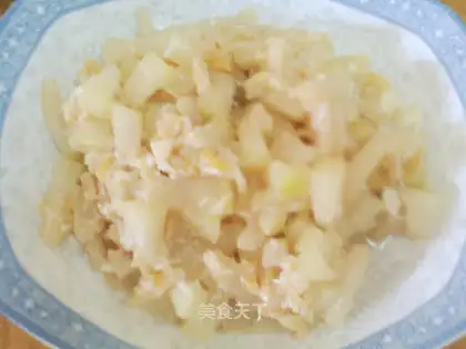 Dry scallops, white gourd and slippery eggs