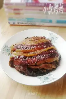 braised pork with dried plum vegetables