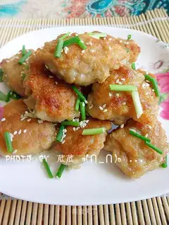 Tofu and minced meat cake