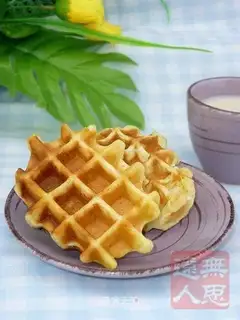 Cake version of waffles