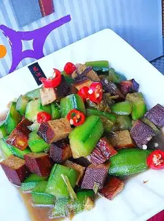 Stir fry dried bean curd
