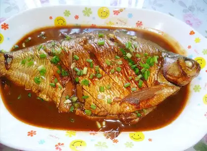 Braised bream fish