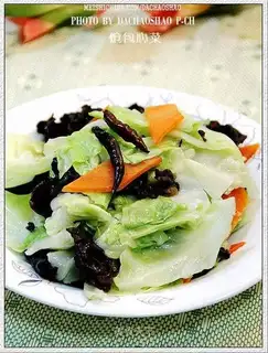 Fried cabbage in oil