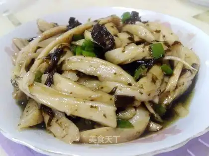 Pleurotus eryngii with olive vegetable