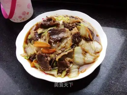 Braised beef with rotten cabbage