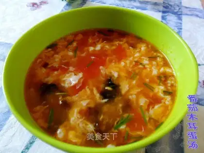 Tomato fungus egg soup