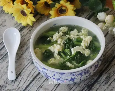 Chicken omelet soup