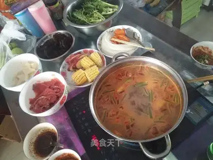 A homemade fire pot