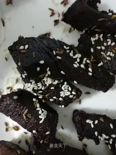 Homemade beef jerky