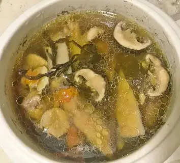 Puffy chicken soup