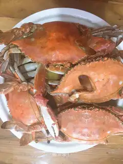 Steam crabs