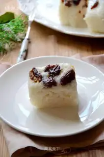 Red-tree rice cake