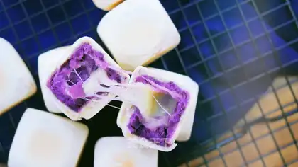 Red bean cake