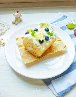 Lemoncake roll