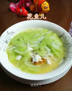 Powdered rice with duck eggs