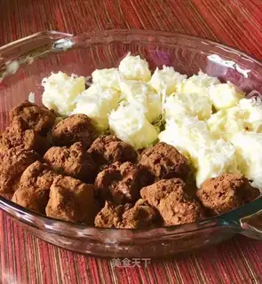 Cream ice and fire