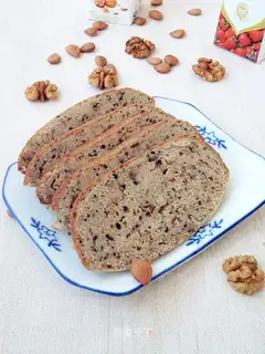 All wheat nut bread