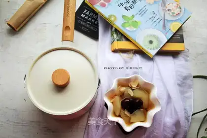 lilies pear soup