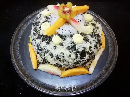 Seaweed pinecake