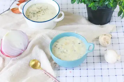 Creamless short mushroom soup