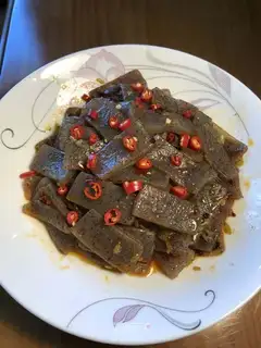 Spicy potato chips