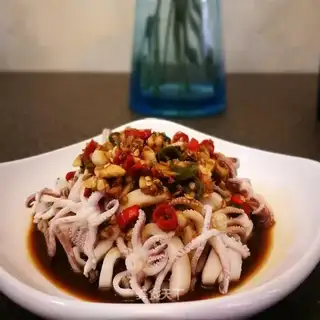 Spicy little squid