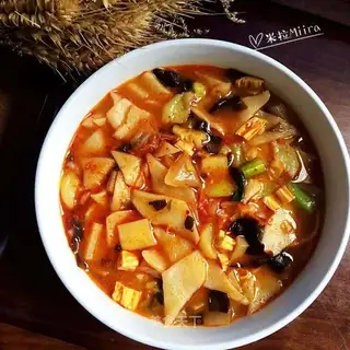 Tomato flag noodles
