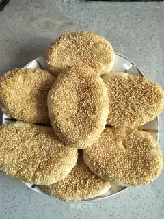 Sesame pasta