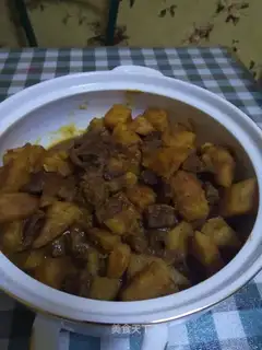 Curry potato stew