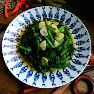 Garlic barley