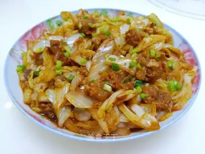 Garbage cabbage