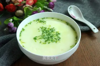 Steaming eggs