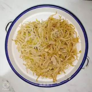 Jealousy bean sprouts