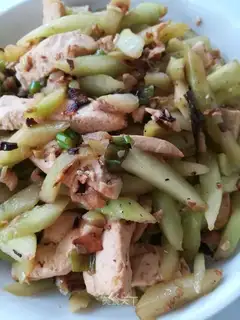 Cucumber tofu