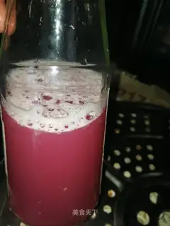 Fresh pomegranate juice