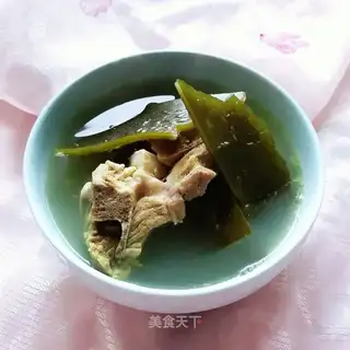 Seaweed soup