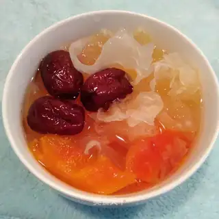 Pumpkin's snowball date soup