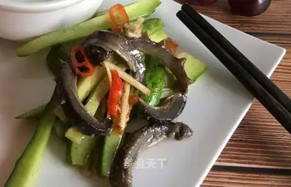 Leafseed oil cucumbers